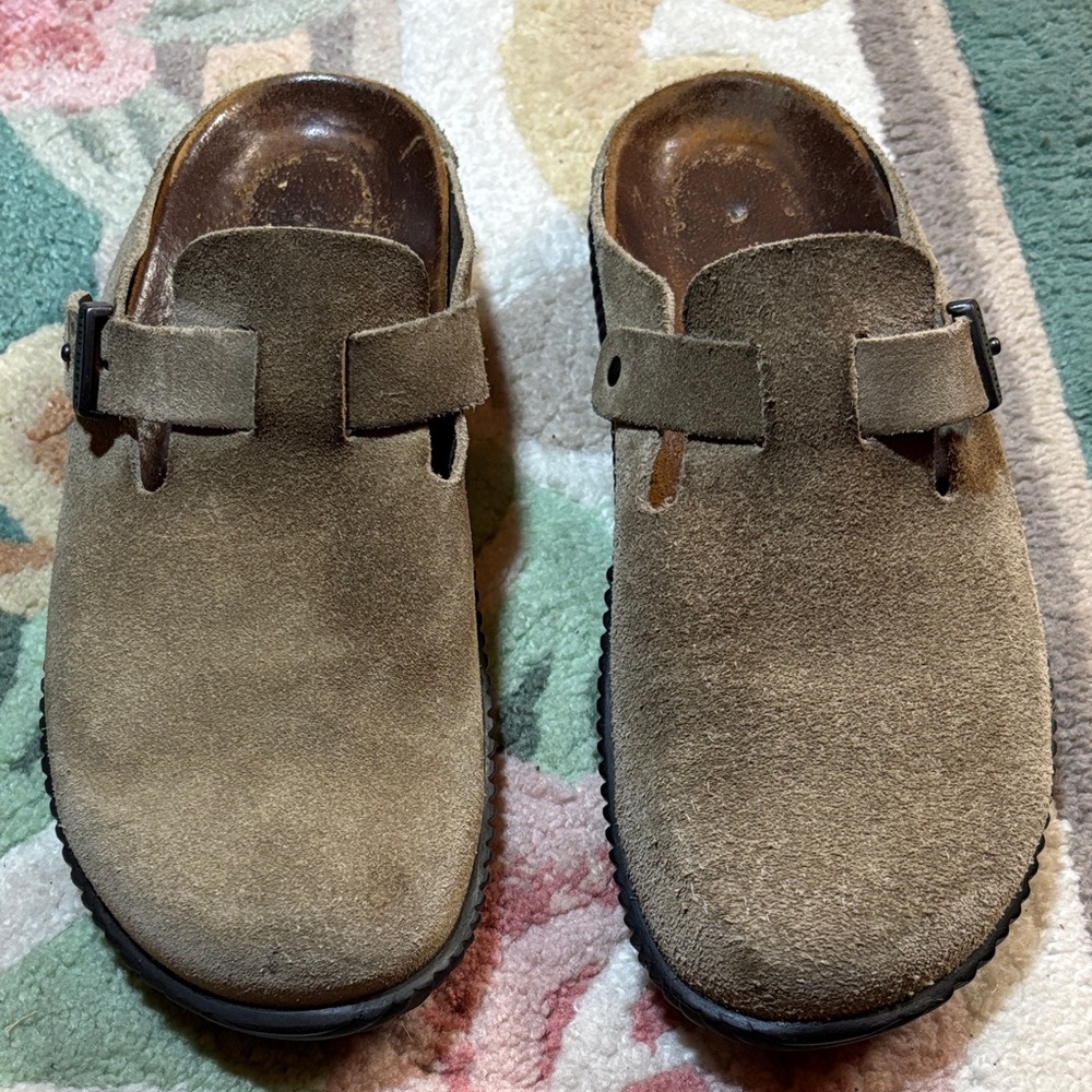 Mephisto Tan Taupe Beige Suede Hugette clogs slip-ons EU size 38 /US 7.5/8